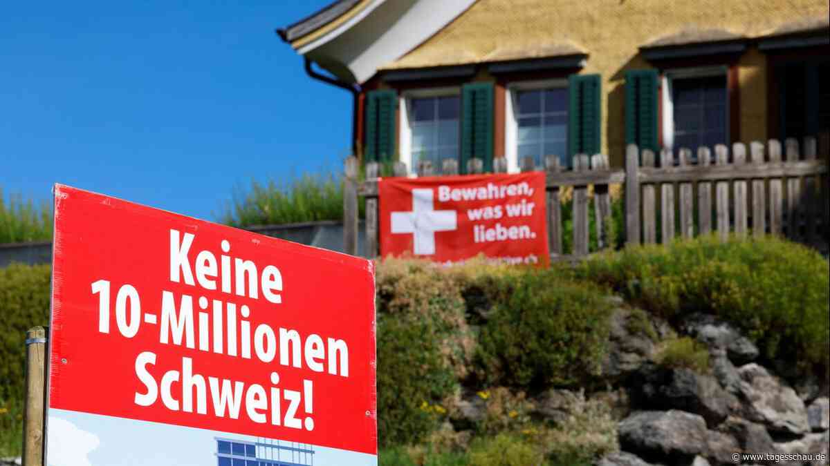 Schweizer lehnen Einwohner-Obergrenze in Volksabstimmung ab