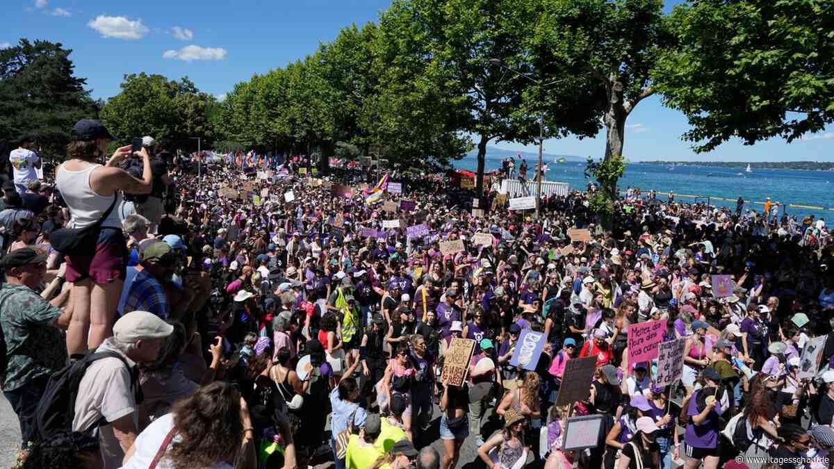 Tausende protestieren in Genf gegen G7-Gipfel