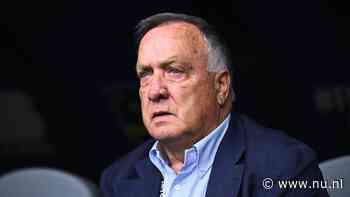 Geëmotioneerde Dick Advocaat (78) is oudste bondscoach ooit op WK voetbal