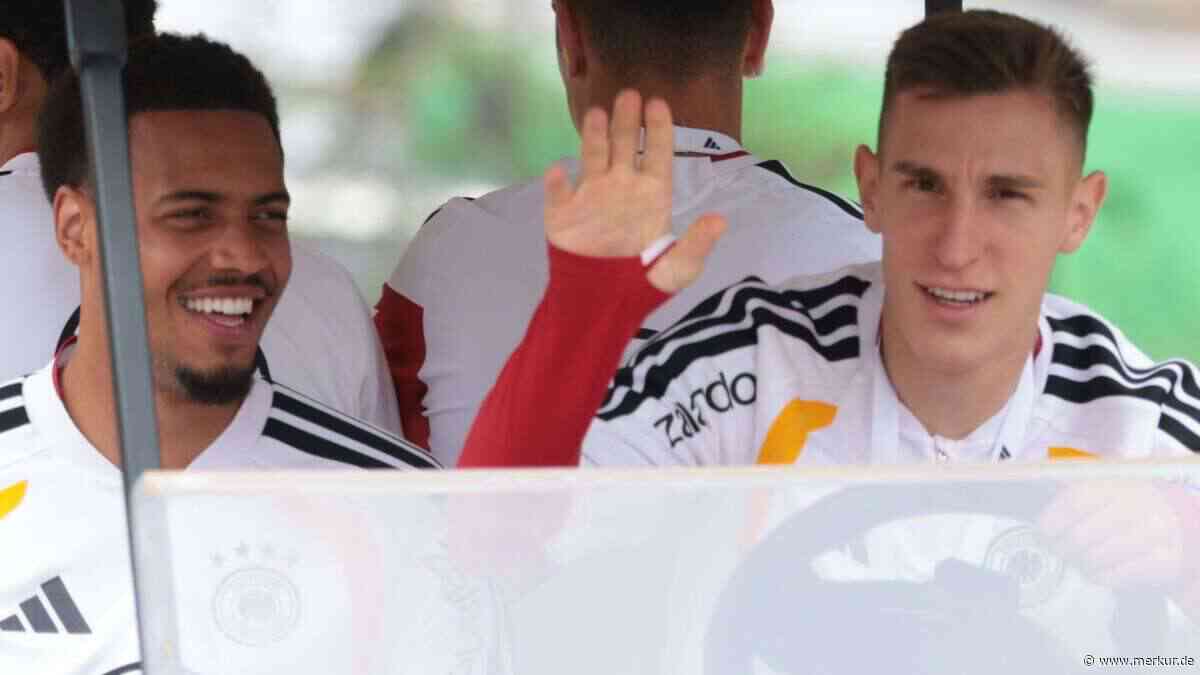 DFB-Star erscheint vor WM-Auftakt mit Bibel in der Hand