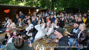So erlebt Braunschweig den Start der Deutschen ins WM-Turnier - 34 emotionale Fotos