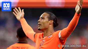 Live: Dutch legend scores opener as Japan clash bursts into life