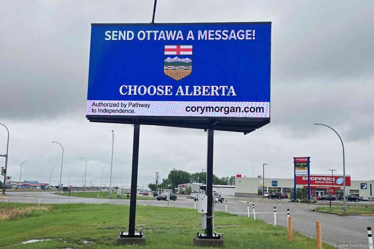 Pro-separation billboard still up after removal deadline from Alberta town passes