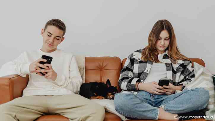 Reino Unido prohibirá el uso de redes sociales a menores de 16 desde este lunes