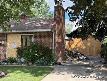 'True community effort': Fort Wayne neighbors pull older woman from burning home