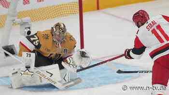 Triumph im Stanley-Cup: Hurricanes spielen verzweifelte Knights eiskalt auseinander