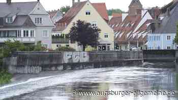 Neue „FCB“-Schmierereien am Lechwehr in Landsberg
