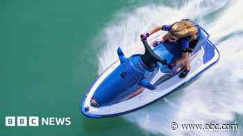 Speeding jet skiers with children on board 'remove plates to evade cameras'