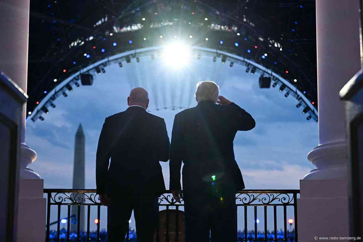 Käfigkämpfe an Trumps Geburtstag – ein Event voller Symbolik