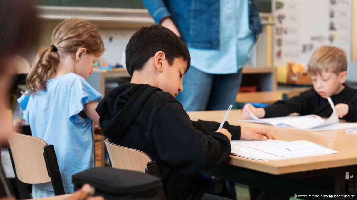 Elterngene beeinflussen Schulnoten von Kindern – auch ohne Vererbung