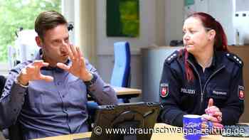 Aufreizende Fotos im Klassenchat – das beschäftigt die Wolfsburger Polizei