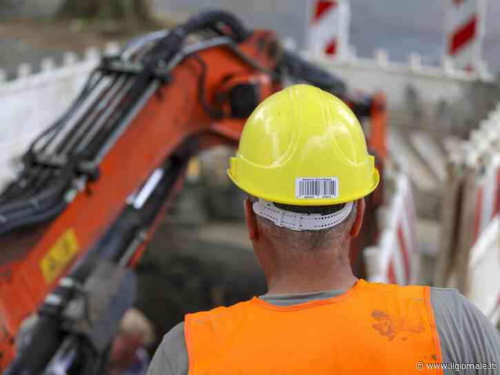 Tsunami Ia sul mondo del lavoro: un occupato su quattro è a rischio