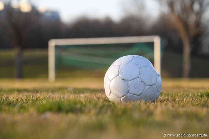 Eltern streiten bei Fußballspiel – Abbruch