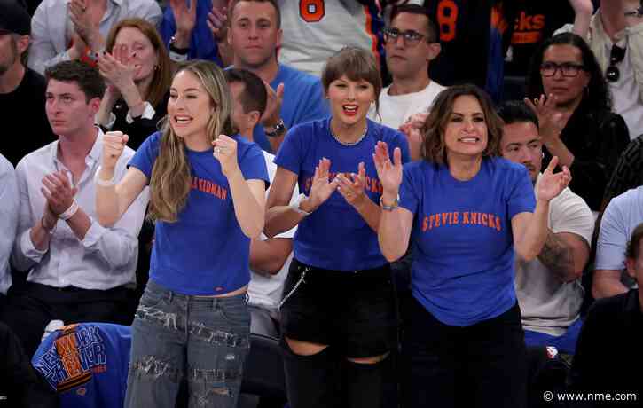 Hank Azaria isn’t happy Taylor Swift got courtside Knicks tickets: “Everybody else is stuck wherever”