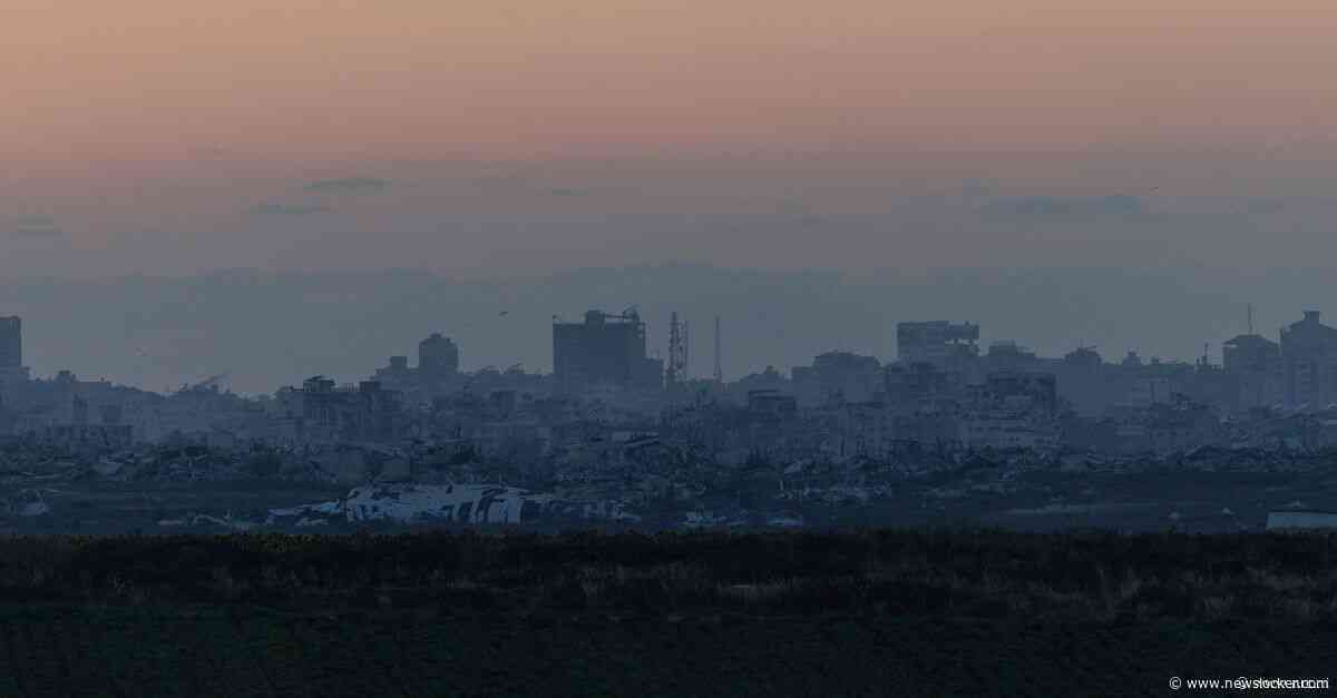 Het Israëlische Sderot ‘groeit en bloeit’, met uitzicht op het totaal vernietigde Gaza. ‘Er is geen beter overwinningsbeeld’