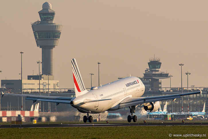 Olieprijs daalt na vredesakkoord VS en Iran: effect op vliegtickets?