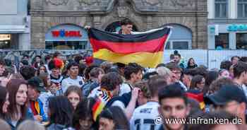 Massen feiern in Bamberg WM-Auftakt: Video von "Bayerns einziger Fanmeile"