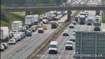 M62 traffic RECAP as queues build amid multiple crashes on motorway