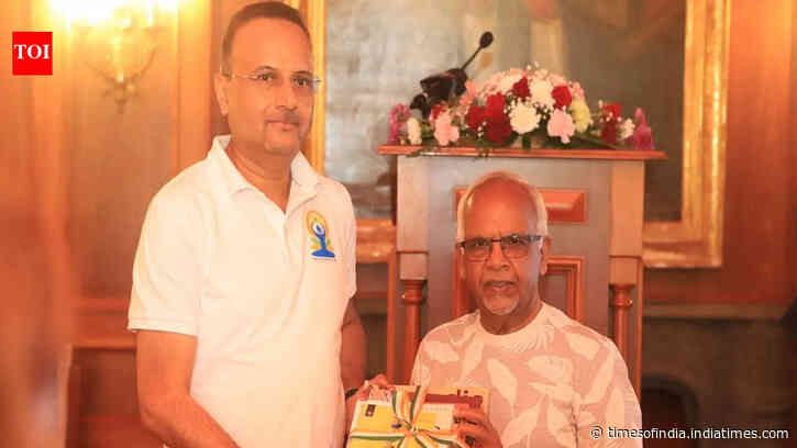 Mauritius President Gokhool joins special yoga session organised by Indian High Commission to mark 12th International Day of Yoga