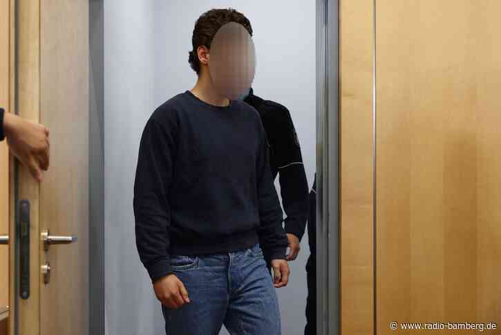 Schüler als islamistischer Messerangreifer vor Gericht