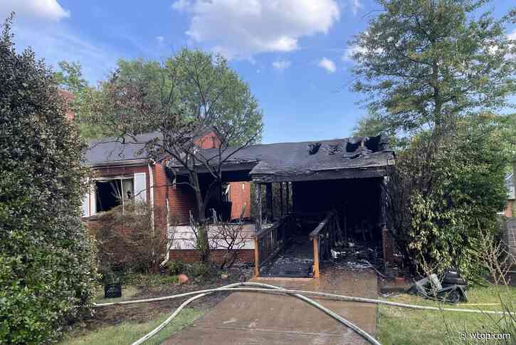 1 person in critical condition after house fire in Arlington