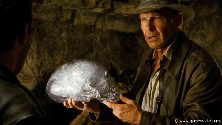 Steven Spielberg didn't want aliens in Indiana Jones and the Kingdom of the Crystal Skull, but "compromised" with George Lucas: "What if they're from another dimension?"
