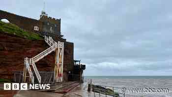 Iconic beach steps and walkway closed until 2027