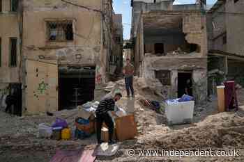 Israeli restrictions ‘pushing economy in the West Bank toward collapse’