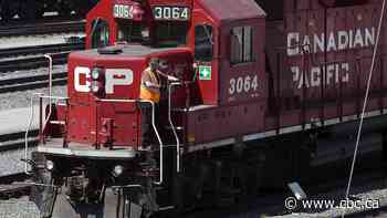 Union claims CPKC violating federal law by using contractors during signal workers' strike