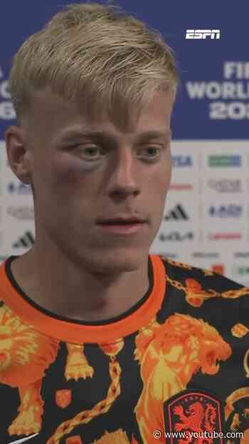 Jan Paul van Hecke is niet ongeschonden uit de strijd gekomen 🤕