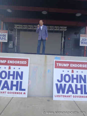 Lee Greenwood performs at John Wahl event