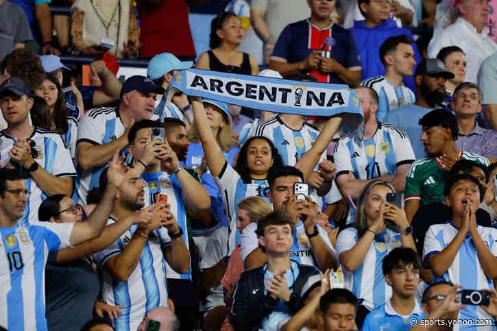 🎥 Not long now! Argentina make themselves heard in Kansas 🇦🇷