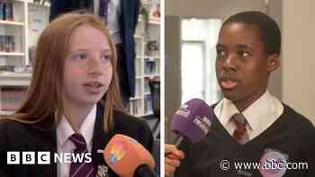 'Positive' or 'unnecessary'? - UK teens on social media ban