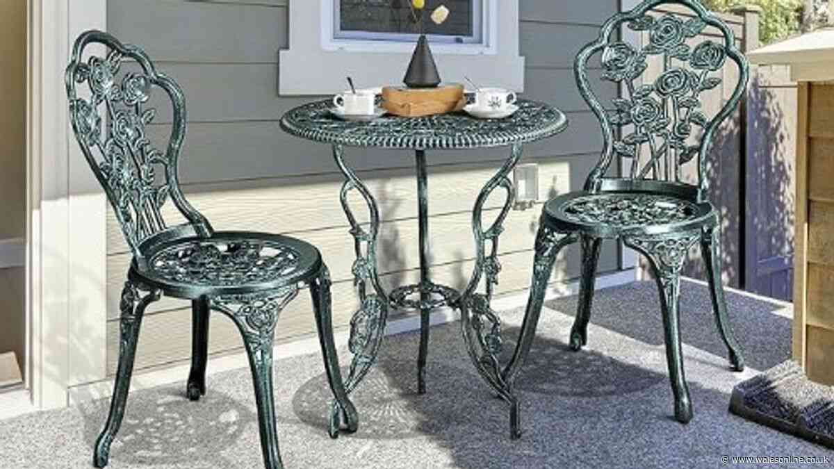 'Beautifully designed' £80 garden bistro set 'gets lots of compliments'