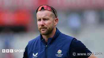 Croft wants response from Lancashire to halt slide