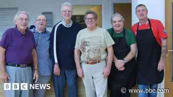 Healthy cooking classes to help men age better