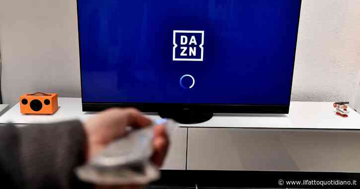 Dazn, guaio mondiale: Svezia-Tunisia va in onda senza telecronaca per un’ora