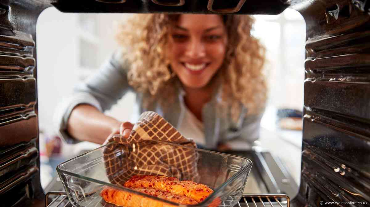 Salmon will be juicier and more flavourful when you add 1 ingredient