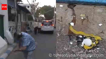 Egg hurled at TMC MLA Kunal Ghosh outside Mamata Banerjee's residence