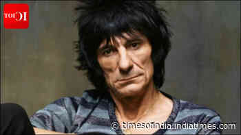 Ronnie Wood told to repaint his home’s main door to black