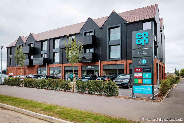 Co-op launches store in new Kennington residential development