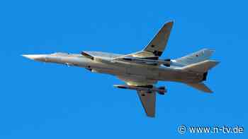 Rettung per Schleudersitz: Russischer Bomber stürzt bei Routineflug über Sibirien ab
