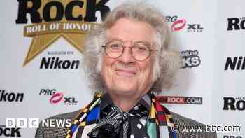 How Noddy Holder went from a tin bath to becoming a national treasure