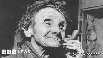 'Gypsy queen' and 'king of showmen' celebrated in exhibition