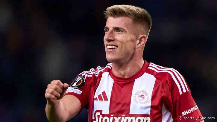 Brighton sign defender Costinha from Olympiacos