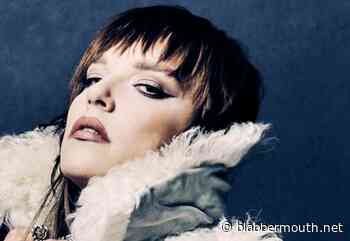 LZZY HALE Says SEBASTIAN BACH Supposedly Thought She Did An 'Awesome' Job Singing For SKID ROW