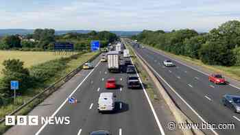 Multi-vehicle crash sparks motorway delays