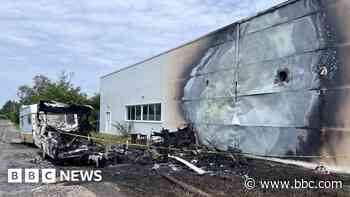 Supermarket evacuated after 'deliberate' fire