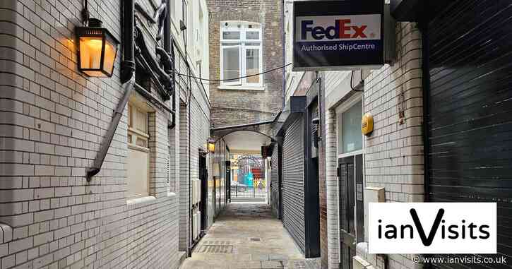 London’s Alleys: Bride Court, City of London, EC4