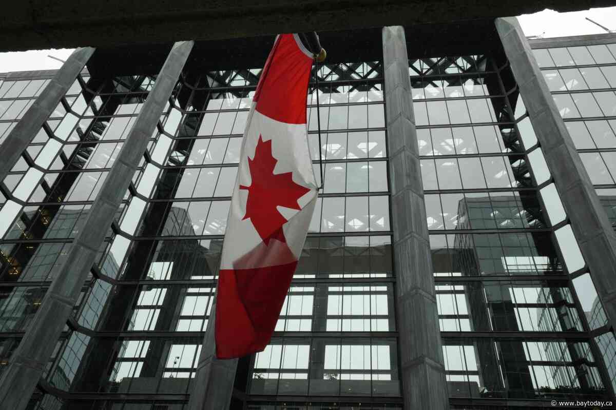 Ottawa directs some with citizenship by descent to surrender citizenship certificates